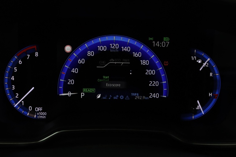 Toyota Corolla - 2.0 Hybrid First Edition 46