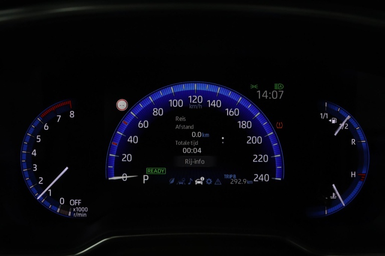 Toyota Corolla - 2.0 Hybrid First Edition 50