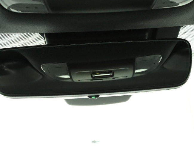 Toyota Corolla - 2.0 Hybrid First Edition