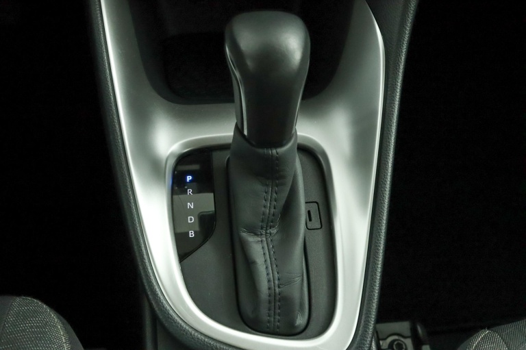 Toyota Yaris - 1.5 Hybrid Dynamic 26