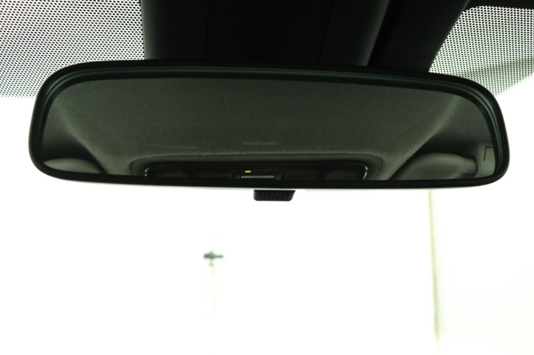 Toyota Yaris - 1.5 Hybrid Dynamic 49