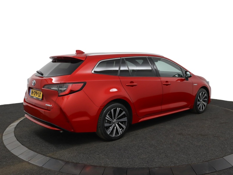 Toyota Corolla Touring Sports - 1.8 Hybrid Dynamic 2