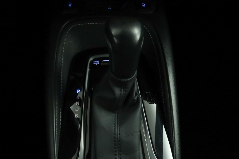 Toyota Corolla Touring Sports - 1.8 Hybrid Dynamic 27