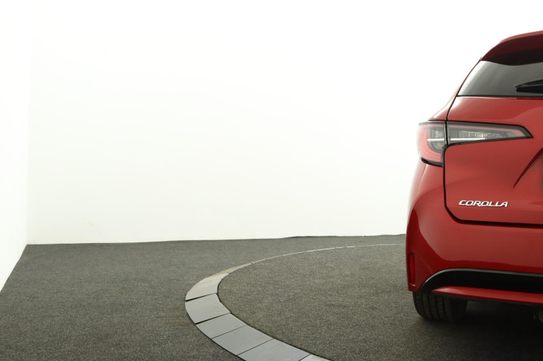 Toyota Corolla Touring Sports - 1.8 Hybrid Dynamic 40