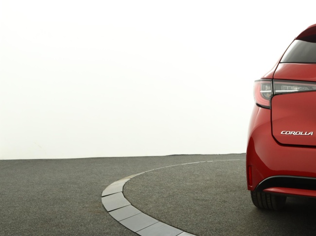 Toyota Corolla Touring Sports - 1.8 Hybrid Dynamic