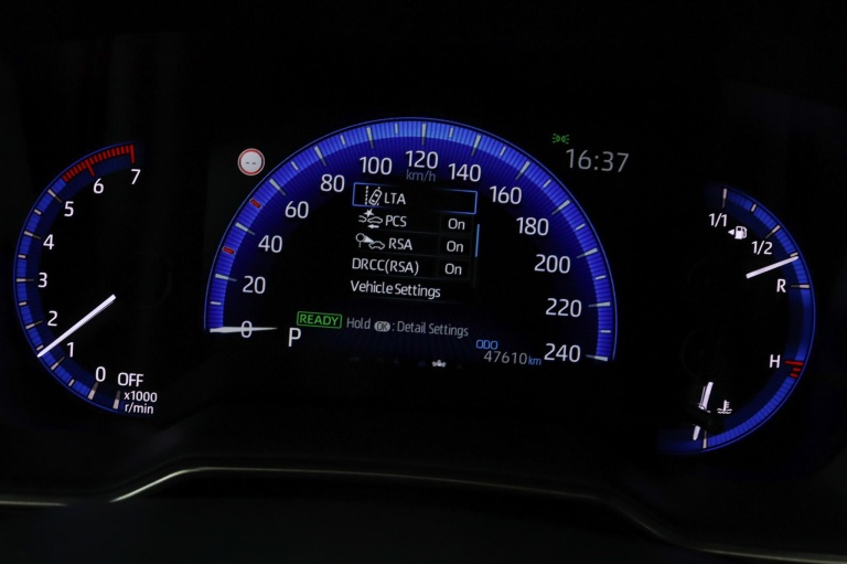 Toyota Corolla Touring Sports - 1.8 Hybrid Dynamic 50