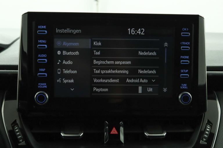 Toyota Corolla Touring Sports - 1.8 Hybrid Dynamic 58