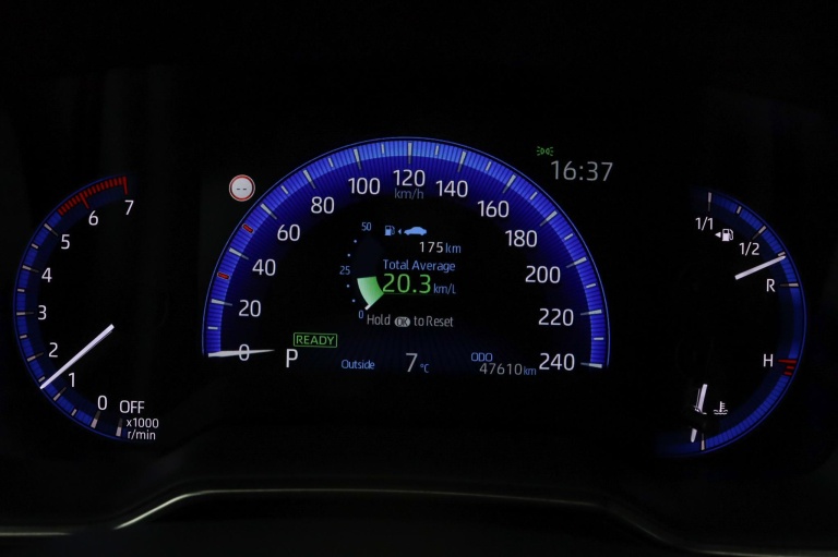 Toyota Corolla Touring Sports - 1.8 Hybrid Dynamic 6