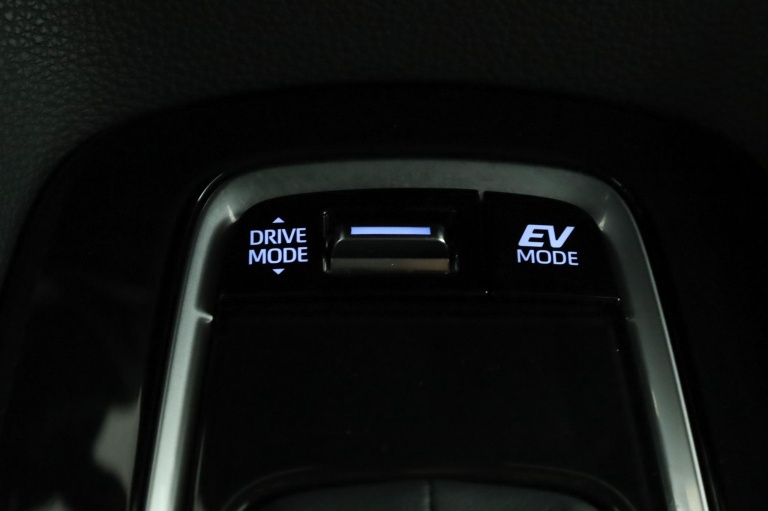 Toyota Corolla Touring Sports - 1.8 Hybrid Dynamic 60