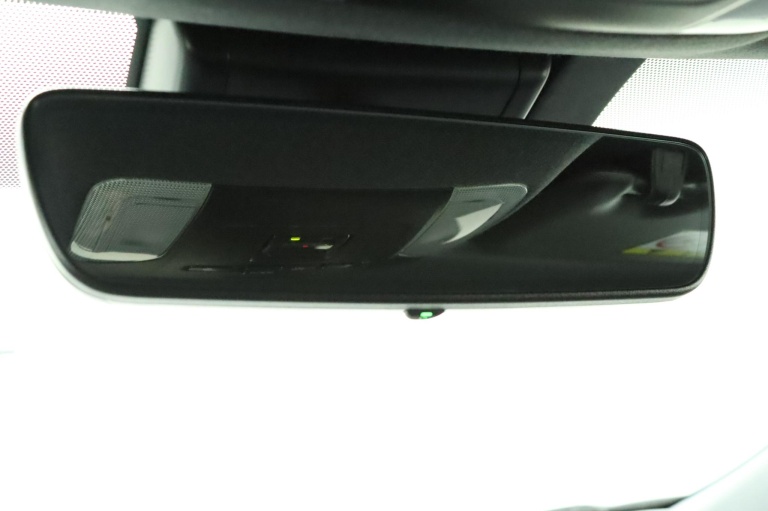 Toyota Corolla Touring Sports - 1.8 Hybrid Dynamic 62