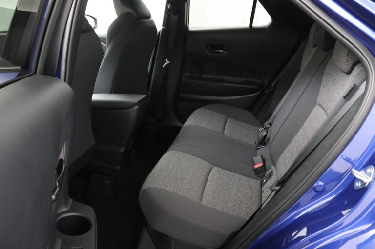 Toyota C-HR - 1.8 Hybrid 140 Dynamic 12