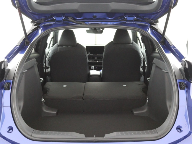 Toyota C-HR - 1.8 Hybrid 140 Dynamic