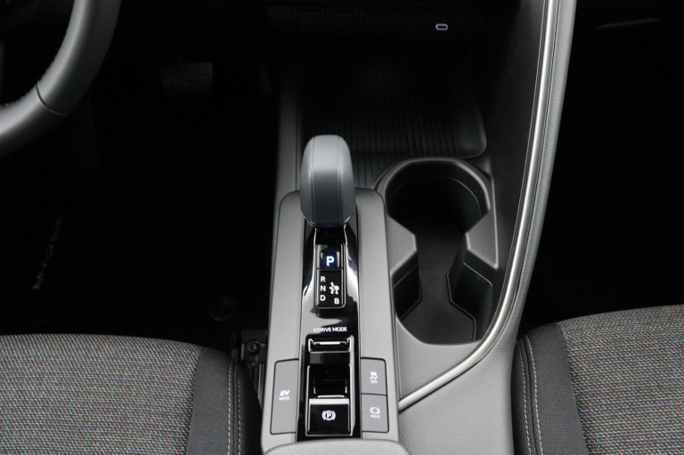 Toyota C-HR - 1.8 Hybrid 140 Dynamic 24