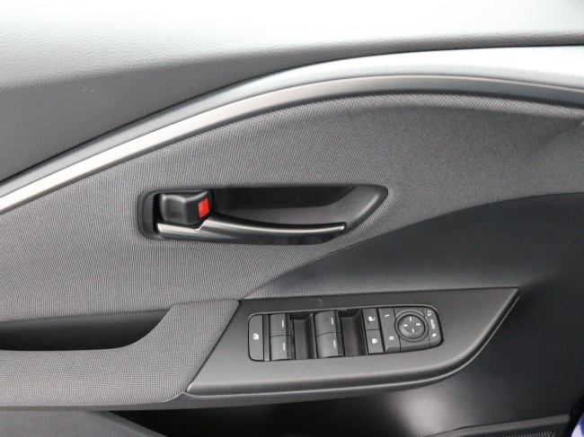 Toyota C-HR - 1.8 Hybrid 140 Dynamic