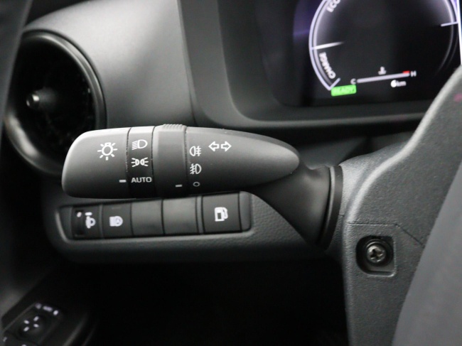 Toyota C-HR - 1.8 Hybrid 140 Dynamic