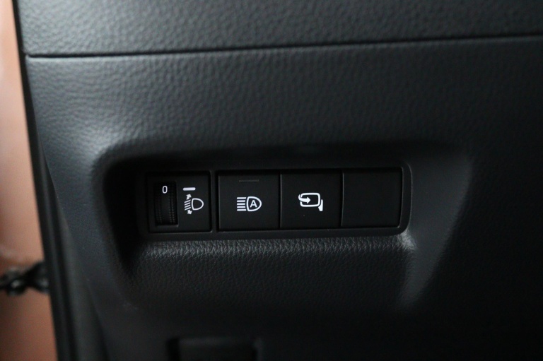 Toyota Aygo X - Hybrid 115 envy 28