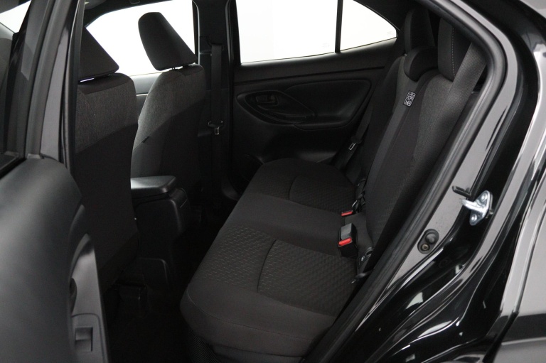 Toyota Yaris Cross - 1.5 Hybrid 115 First Edition 18