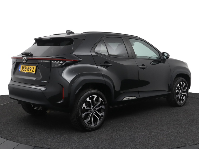 Toyota Yaris Cross - 1.5 Hybrid 115 First Edition 2