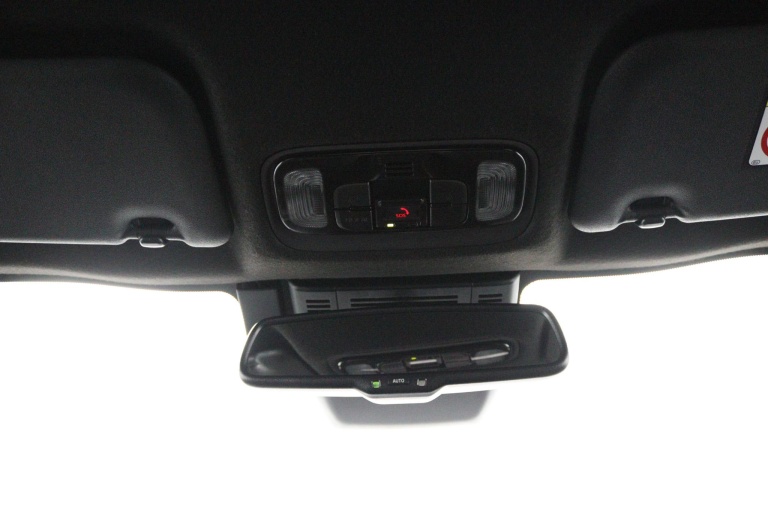 Toyota Yaris Cross - 1.5 Hybrid 115 First Edition 32