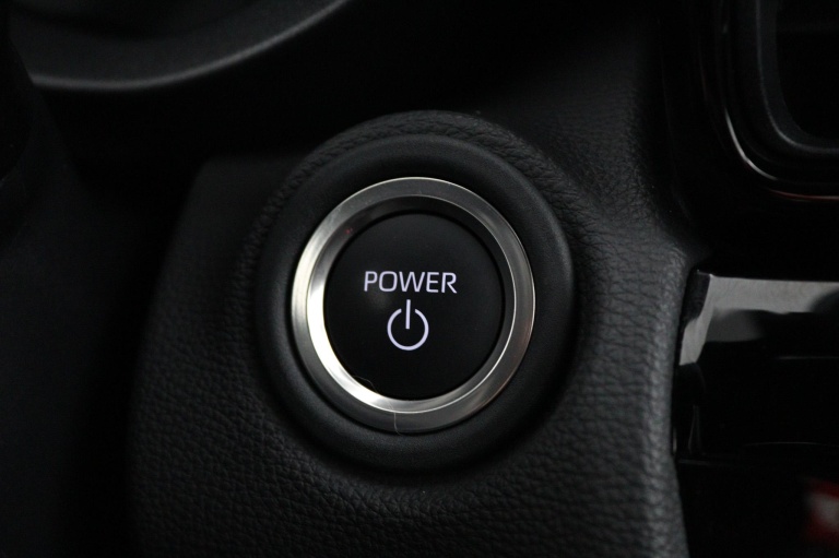 Toyota Yaris Cross - 1.5 Hybrid 115 First Edition 38