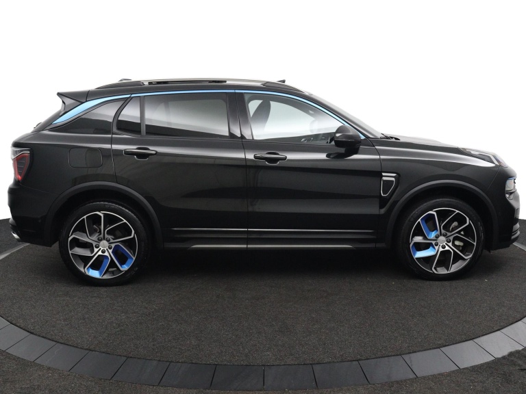 Lynk & Co 01 - 1.5 13