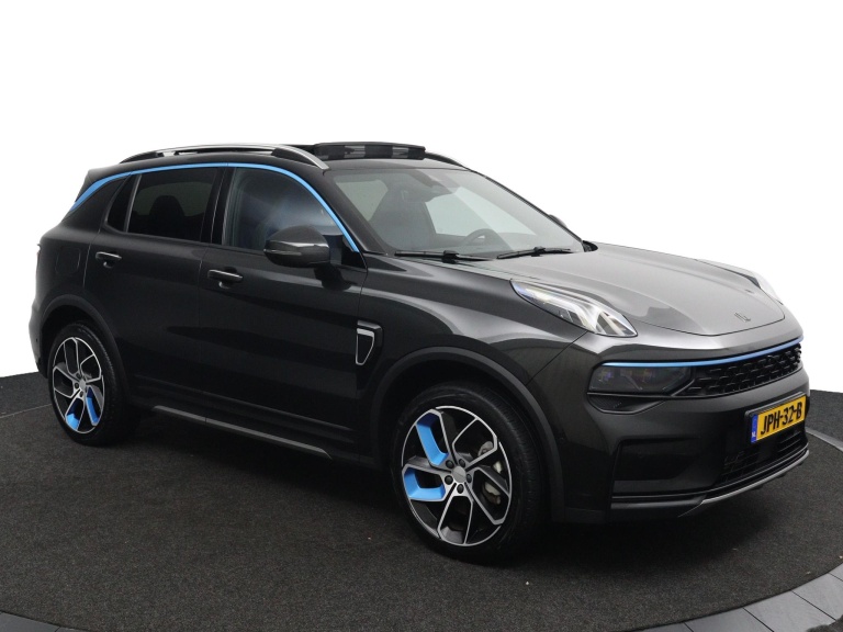 Lynk & Co 01 - 1.5 14