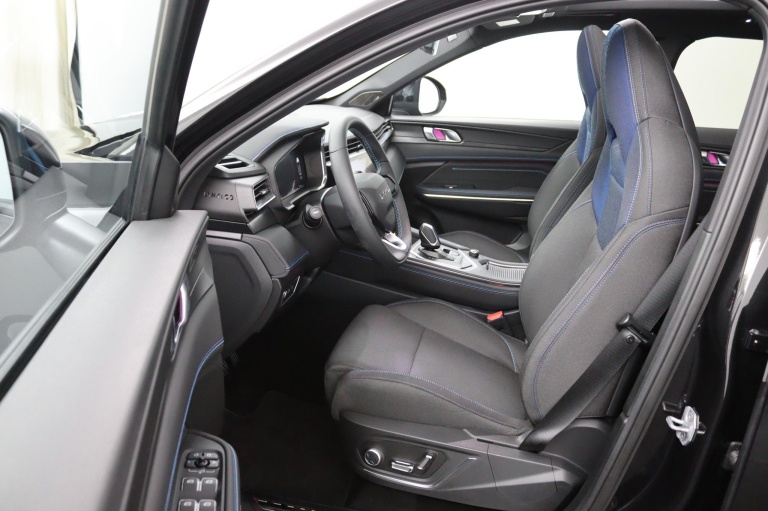 Lynk & Co 01 - 1.5 17