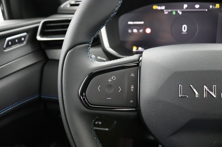 Lynk & Co 01 - 1.5 19