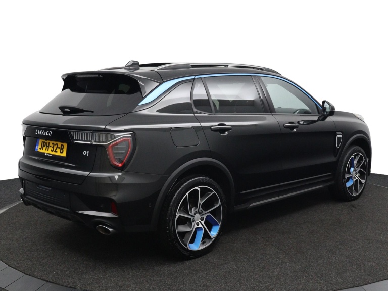 Lynk & Co 01 - 1.5 2