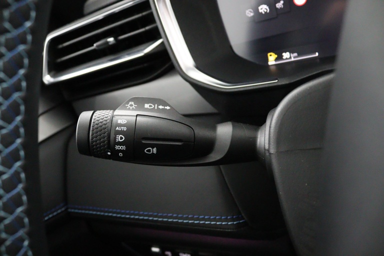 Lynk & Co 01 - 1.5 30