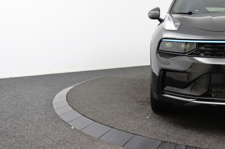 Lynk & Co 01 - 1.5 35