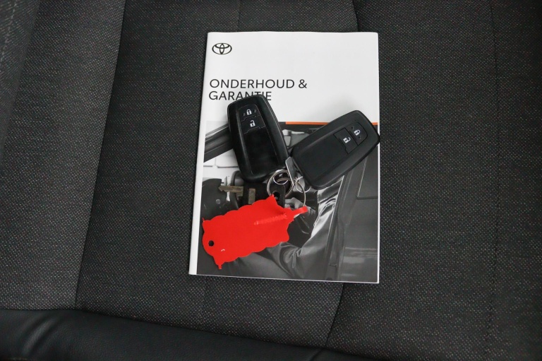 Toyota Corolla Touring Sports - 1.8 Hybrid Dynamic 29