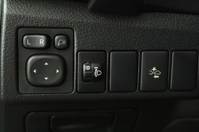 Toyota Auris - 1.8 Hybrid Energy Plus 30