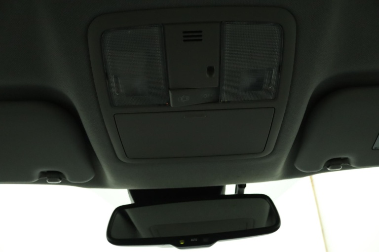 Toyota Auris - 1.8 Hybrid Energy Plus 33