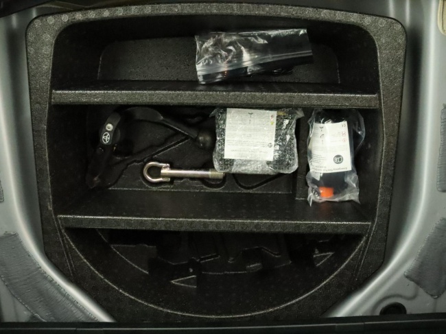 Toyota Auris - 1.8 Hybrid Energy Plus