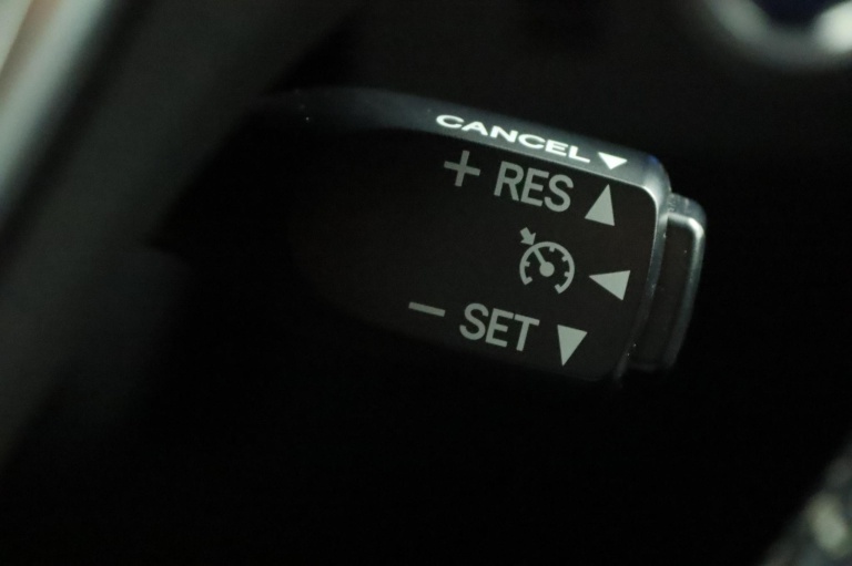 Toyota Auris - 1.8 Hybrid Energy Plus 44