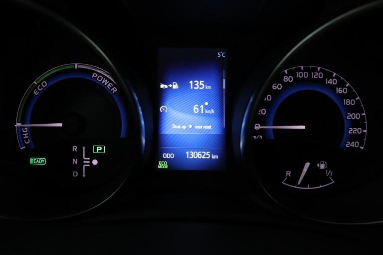 Toyota Auris - 1.8 Hybrid Energy Plus 46