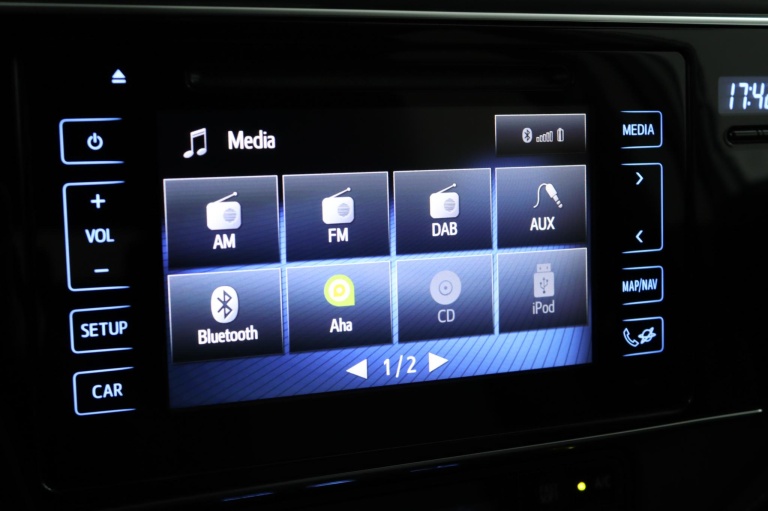 Toyota Auris - 1.8 Hybrid Energy Plus 60