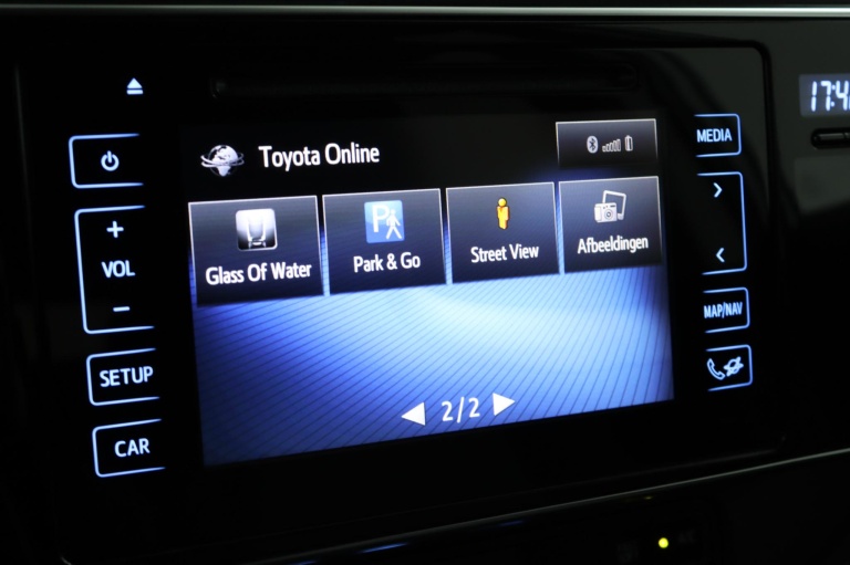 Toyota Auris - 1.8 Hybrid Energy Plus 64