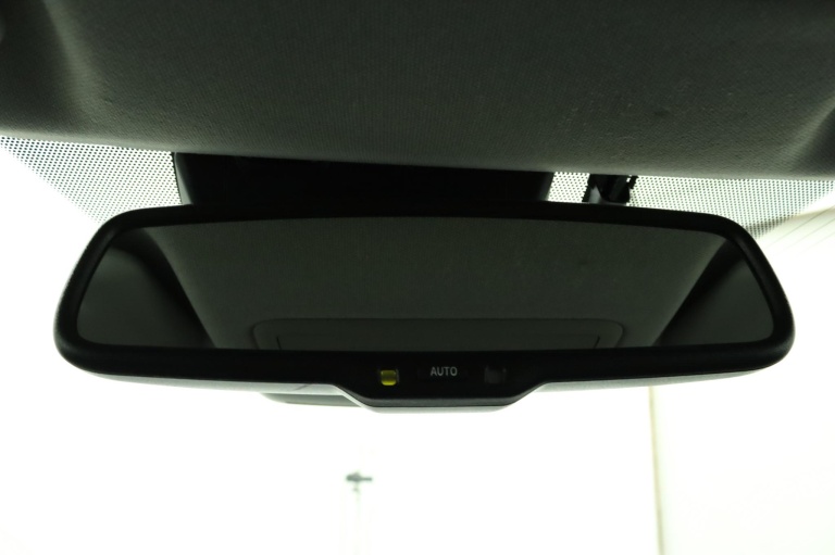 Toyota Auris - 1.8 Hybrid Energy Plus 67