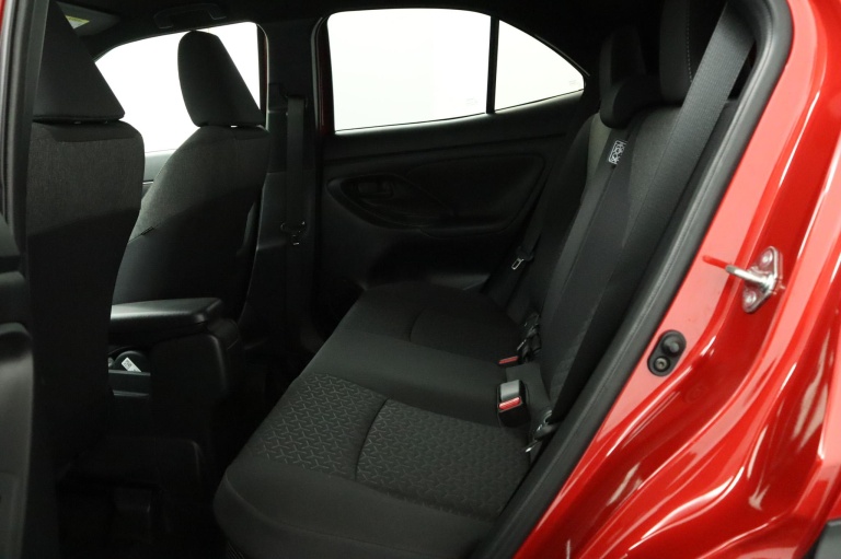 Toyota Yaris Cross - 1.5 Hybrid Dynamic 18