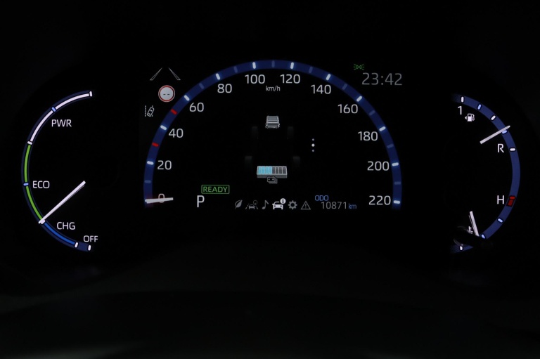 Toyota Yaris Cross - 1.5 Hybrid Dynamic 48