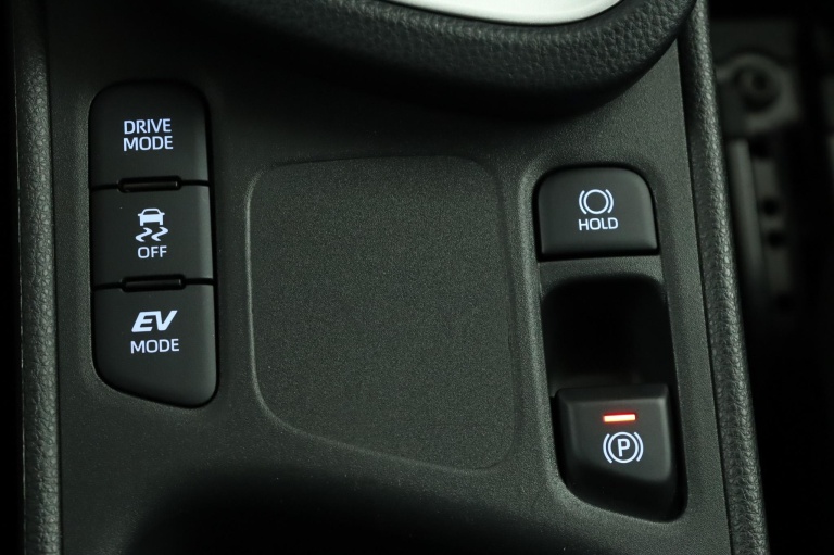 Toyota Yaris Cross - 1.5 Hybrid Dynamic 58