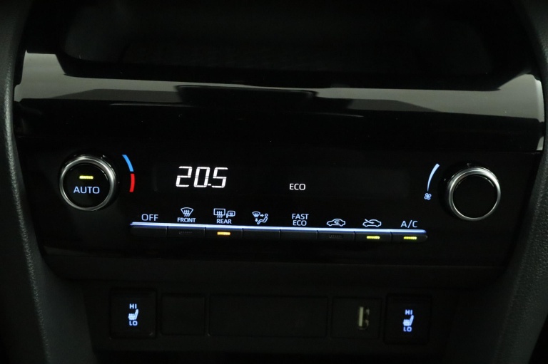 Toyota Yaris Cross - 1.5 Hybrid Dynamic 7