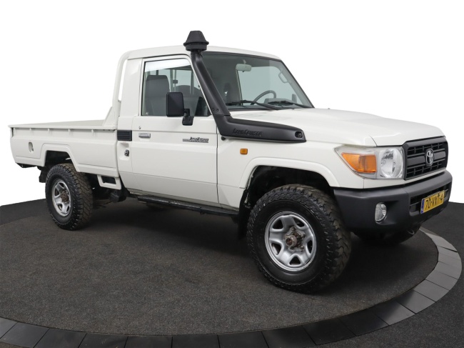 Toyota Land Cruiser HZJ79 - 4.2 6 cilinder