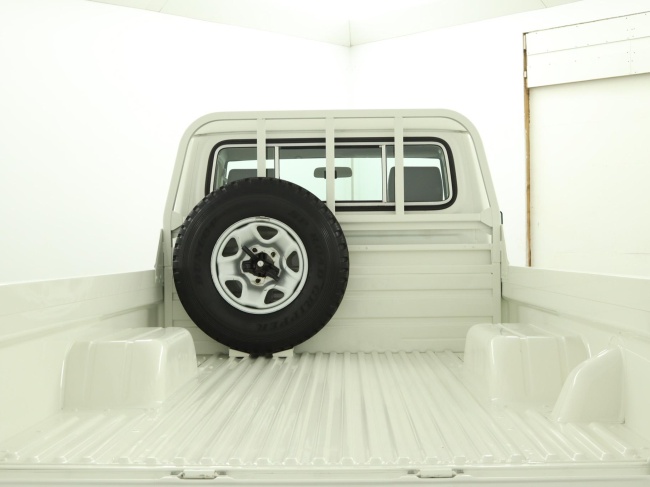 Toyota Land Cruiser HZJ79 - 4.2 6 cilinder