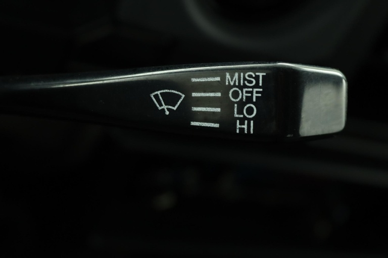 Toyota Land Cruiser HZJ79 - 4.2 6 cilinder 24