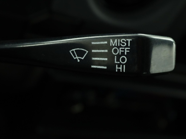 Toyota Land Cruiser HZJ79 - 4.2 6 cilinder