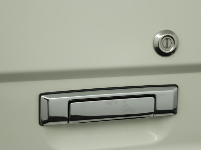 Toyota Land Cruiser HZJ79 - 4.2 6 cilinder