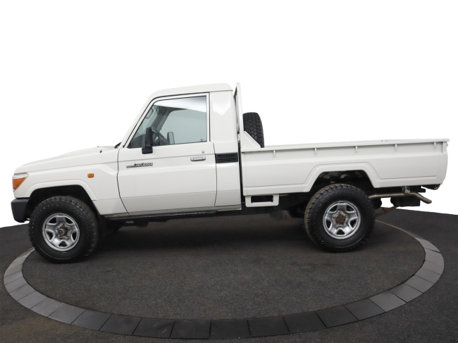 Toyota Land Cruiser HZJ79 - 4.2 6 cilinder